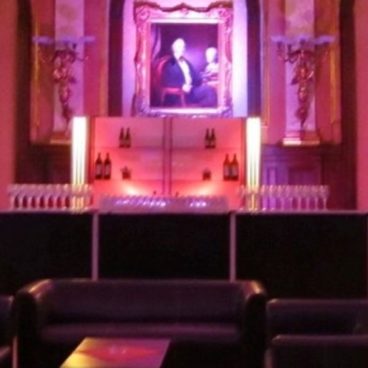 Serendipty Lounge mit Otto Hirsch