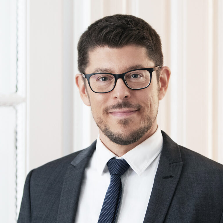 MMag.Dr. Florian Linder – Recht (Partner Viehböck Breiter Schenk Nau & Linder)