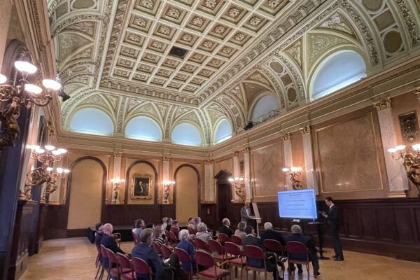 KI in der Praxis - Festsaal Palais Eschenbach