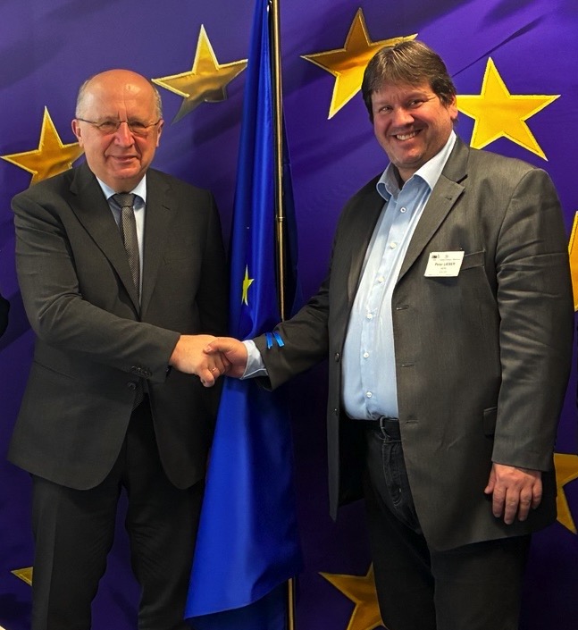 ÖGV Nachrichten: ÖGV-Präsident Peter Lieber trifft EU-Verteidigungs-Kommissar Andrius Kubilius
