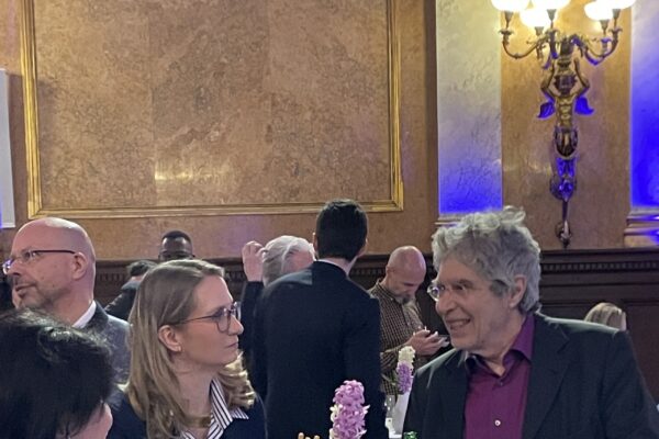 web gin n'tonic märz 2026 copyright Ögv 061