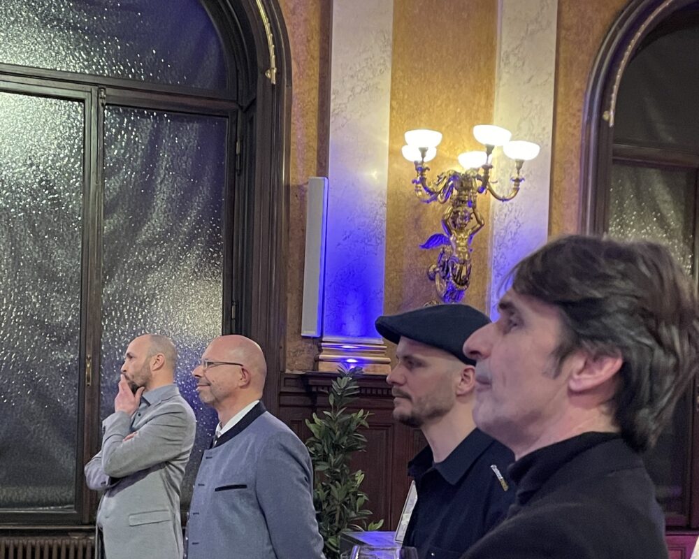 web gin n'tonic märz 2026 copyright Ögv 094