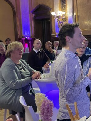 web gin n'tonic märz 2026 copyright Ögv 105