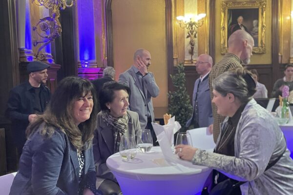 web gin n'tonic märz 2026 copyright Ögv 125